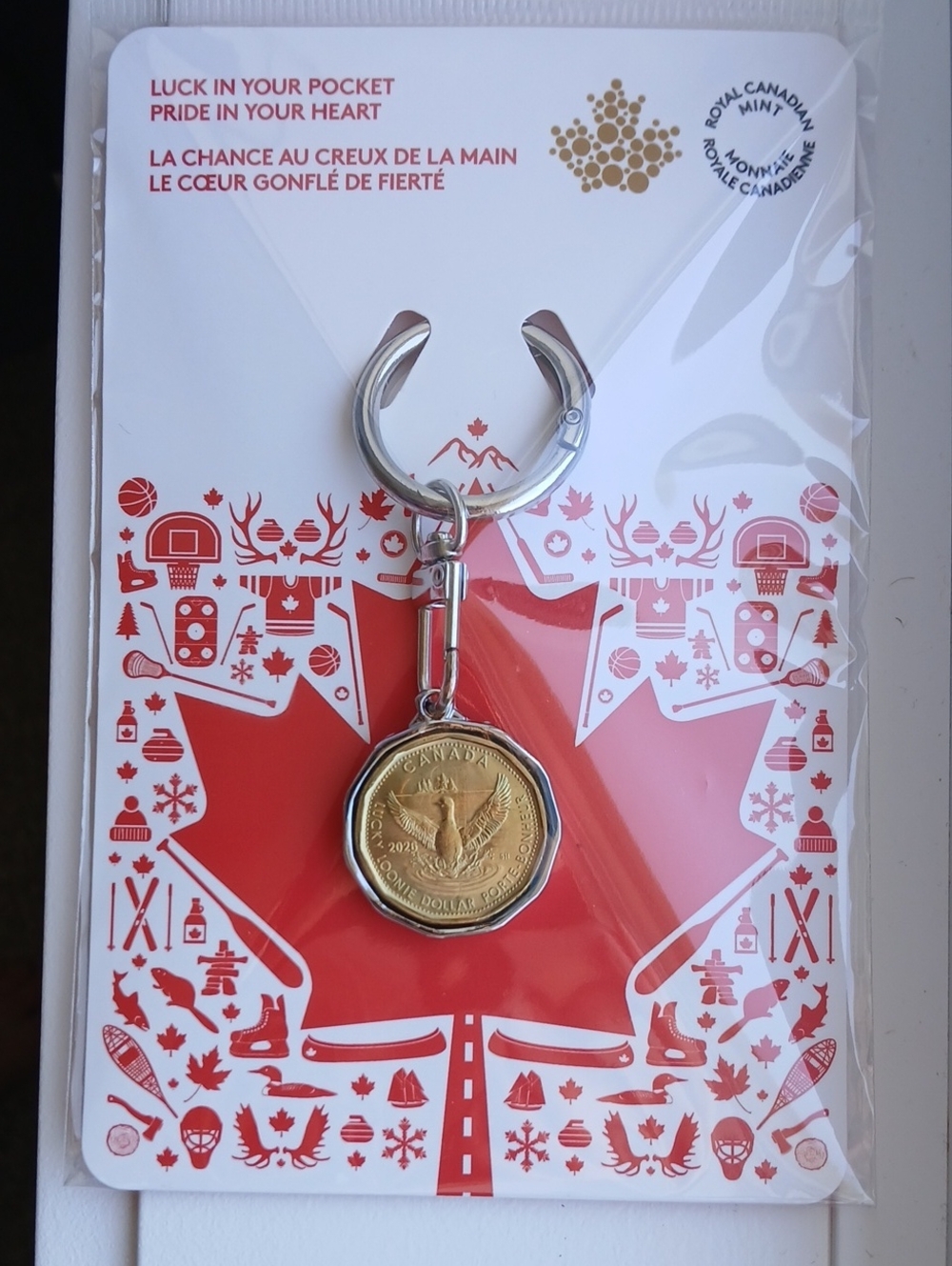 🇨🇦 Lucky Loonie Keychain Royal Canadian Mint  Canada Good Luck Charm
